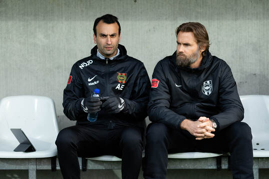 Brommapojkarnas tränare Andreas Engelmark och tränare