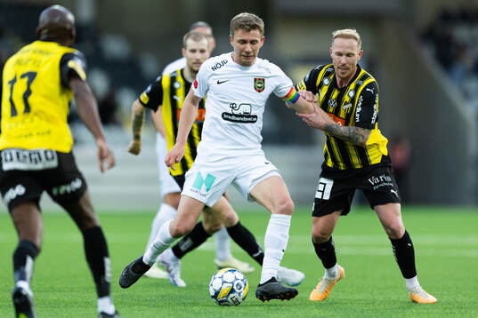 Brommapojkarnas Ludvig Fritzson och Häckens Mikkel Rygaard