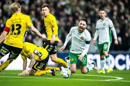 Elfsborgs Sebastian Holmen och Hammarbys Nahir Besara