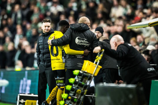Elfsborgs Michael Baidoo lämnar planen