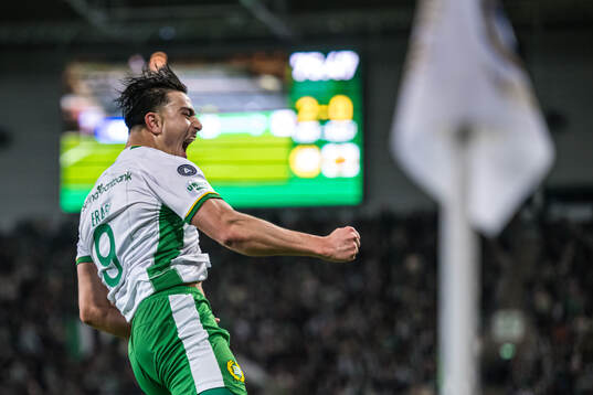 Hammarbys Jusef Erabi jublar