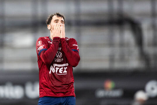 Örgrytes Jonathan Azulay deppar