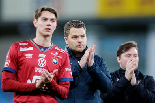 Örgrytes tränare Andreas Holmberg deppar