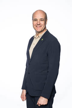 Fredrik Reinfeldt ordförande för Svenska