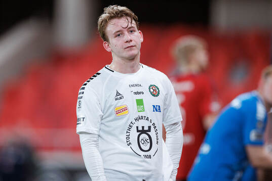 Örebros Oskar Käck deppar