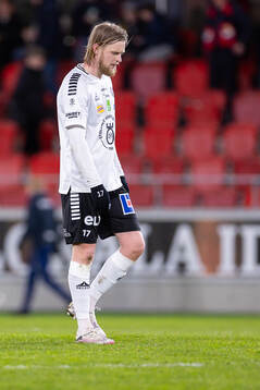 Örebros Kalle Holmberg deppar