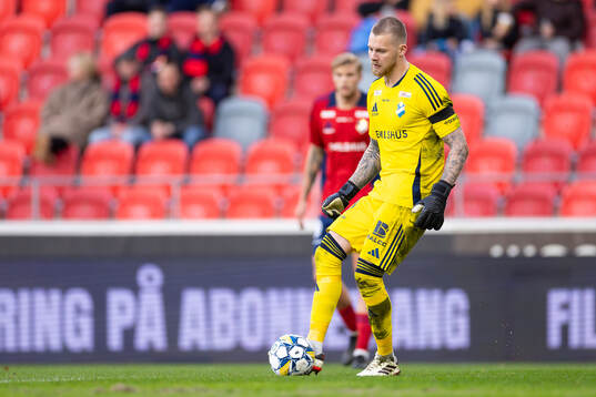 Östers målvakt Robin Wallinder
