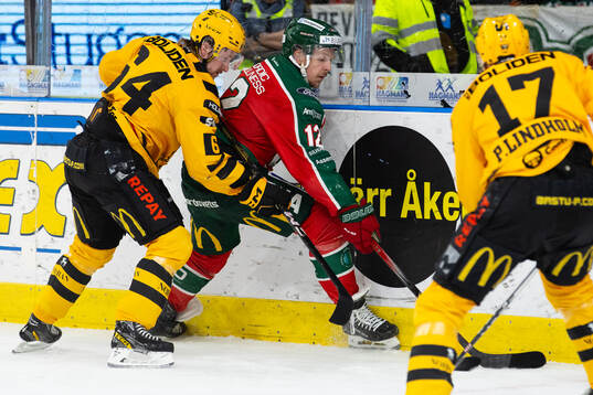 Skellefteås Jonathan Pudas och Frölundas Max Friberg