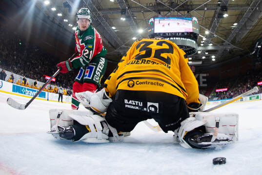Frölundas Jere Innala gör 3-1 på Skellefteås målvakt