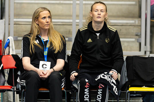 Sävehofs målvaktstränare Gabriella Kan och målvakt