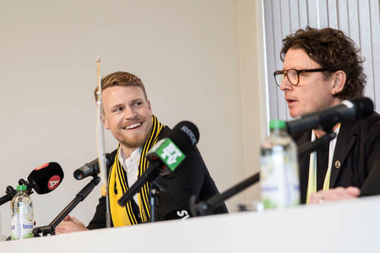 Oscar Hiljemark och sportchef Stefan Andreasson