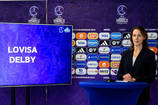 Lovisa Delby, head coach of Sweden, at a press conference