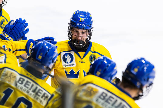 Eric Nilsson of Sweden celebrates