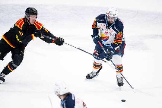 Brynäs Oliver Tärnström och Djurgårdens Kevin Karlsson