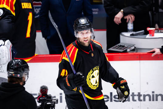 Brynäs Greg Scott jublar