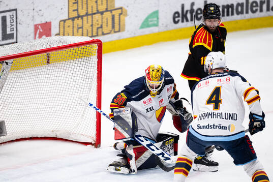Djurgårdens målvakt Hugo Hävelid släpper in 4-1