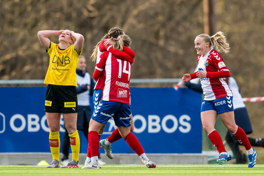 Jenny Kristine Røsholm Olsen of Lyn celebrates