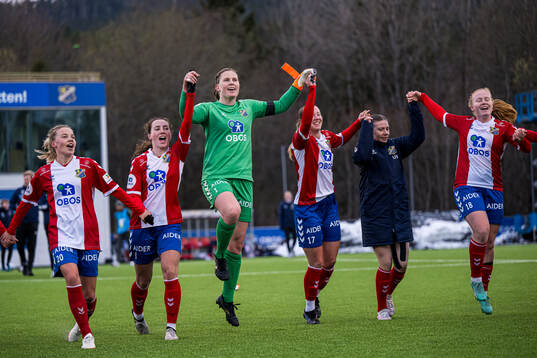 Mathea Berget, Anna Linnea Palm, Kirvil Odden Sundsfjord,