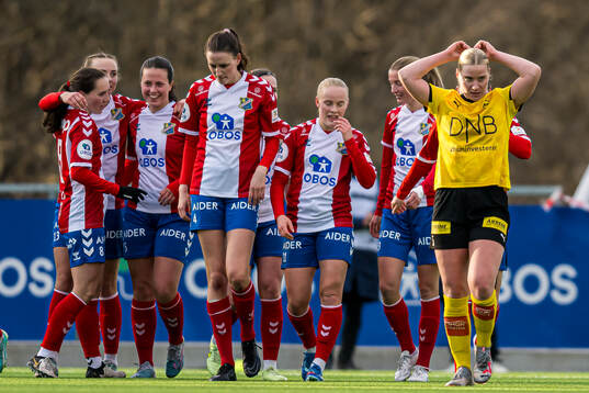 Jenny Kristine Røsholm Olsen of Lyn celebrates