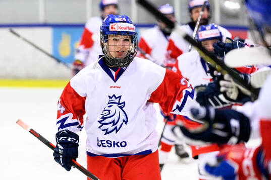 Adela Pankova of Czech Republic celebrates