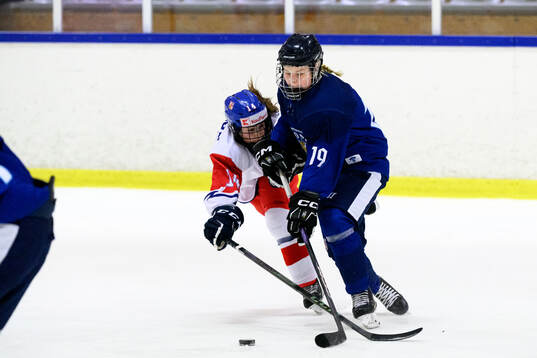 Klara Sramkova of Czech Republic and Yenna Kolmonen of