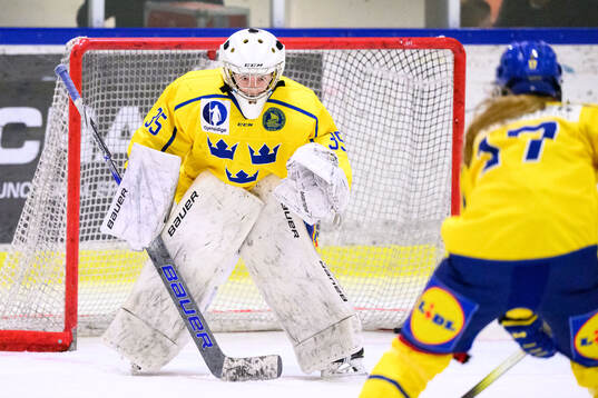 Goalkeeper Tilde Wyckman of Sweden