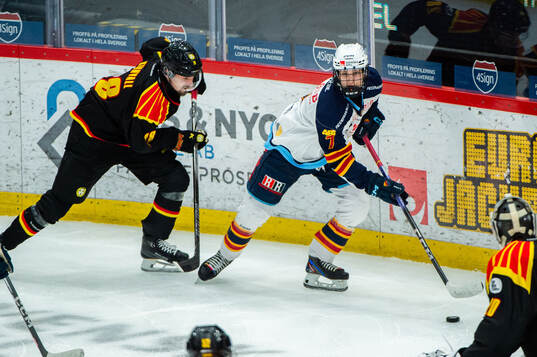 Brynäs Johannes Kinnvall och Djurgårdens Victor Eklund