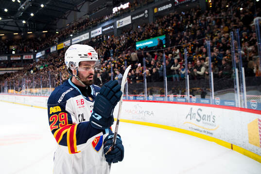 Djurgårdens Axel Andersson deppar