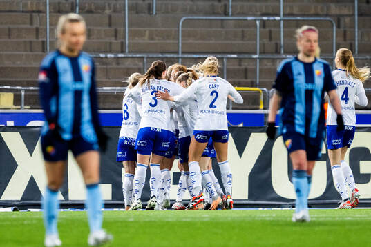 IFK Norrköpings spelare jublar
