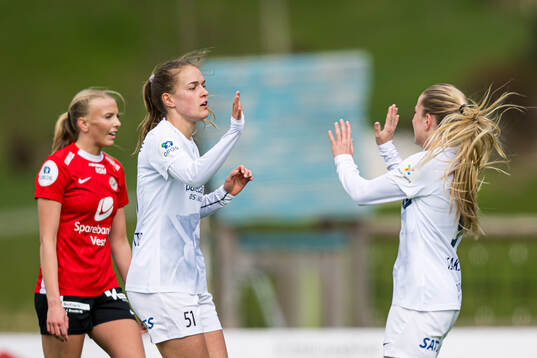 Iris Omarsdottir of Stabæk celebrates