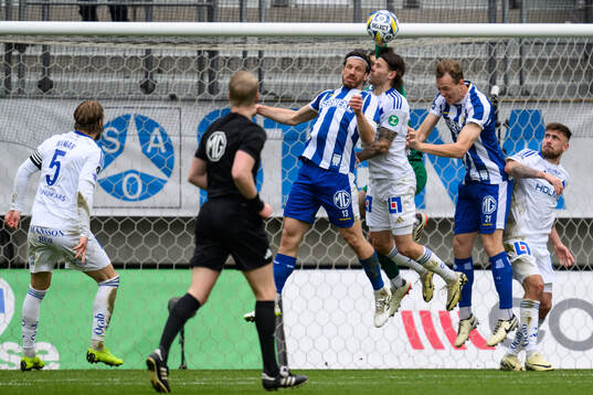 IFK Göteborgs Gustav Svensson och Adam Carlén mot IFK