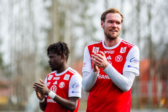 Sandvikens Martin Springfeldt jublar