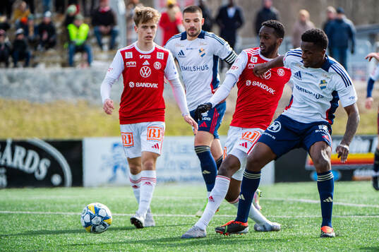 Sandvikens Mohammed Mahammed och Östers Manasse Kusu
