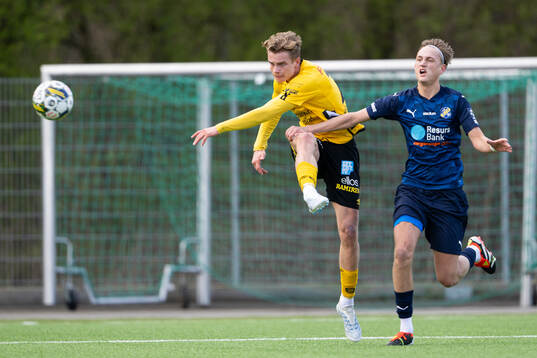 Elfsborgs Karl Ivarsson Persson och Eskilsminnes Elliot