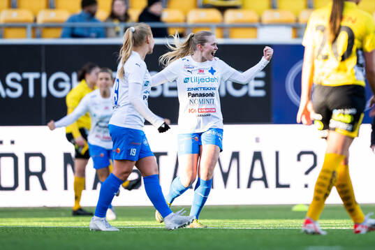 Värnamos Lizette Kennethsson jublar