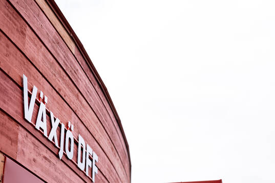 Växjö DFF skylt på arenan