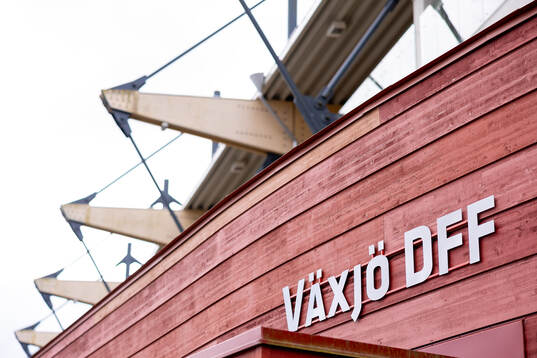 Växjö DFF skylt på arenan