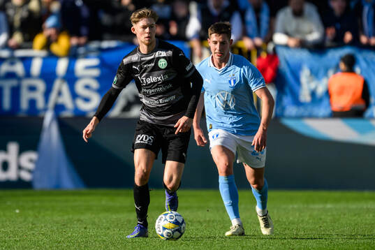 Västerås Patric Åslund och Malmö FFs Erik Botheim