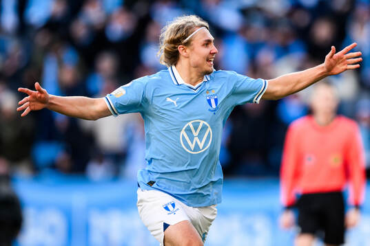 Malmö FFs Sebastian Nanasi jublar