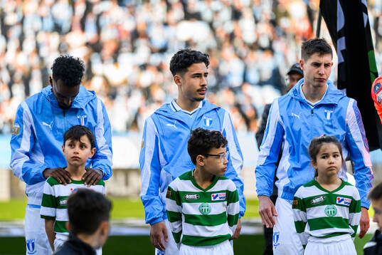 Malmö FFs Taha Ali, Adrian Skogmar och Lasse Berg Johnsen