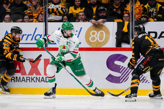 Rögles Dennis Everberg och Skellefteås Max Lindholm