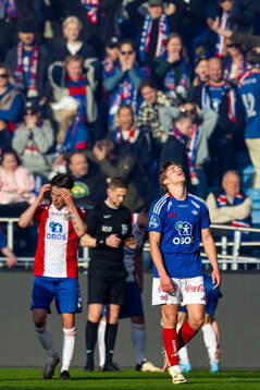 Mees Rijks of Vålerenga looks dejected