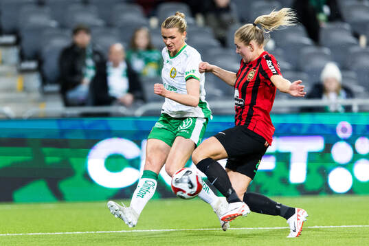 Hammarbys Thea Sørbo och Brommapojkarnas Ellen Toivio