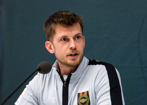 Brommapojkarnas tränare Daniel Gunnars