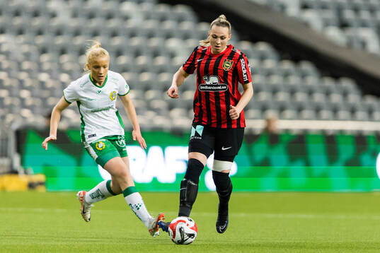 Hammarbys Smilla Holmberg och Brommapojkarnas Frida