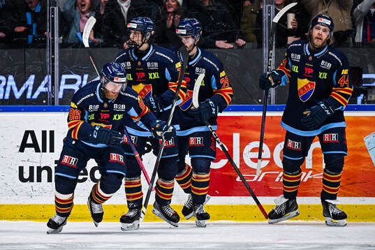 Djurgårdens Linus Klasen jublar