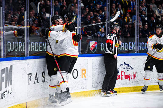 Brynäs Oliver Tärnström jublar