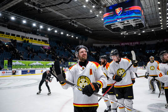 Brynäs Jacob Blomqvist jublar