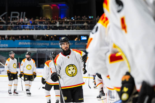 Brynäs Tyler Vesel jublar