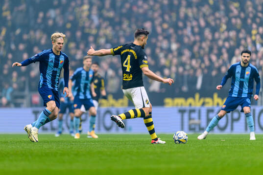 Djurgårdens Lucas Bergvall och AIKs Sotirios